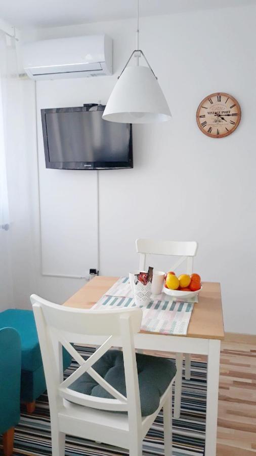 Ferienwohnung Blue Danube Belgrad Exterior foto